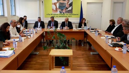 ergatiko_symboyleytiko_soma