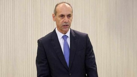 marios-xartsiotis-pos-sxoliazei