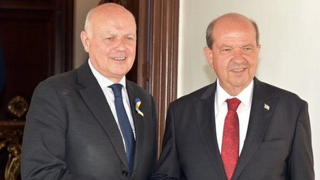 cats_V6BXEyz.width-750