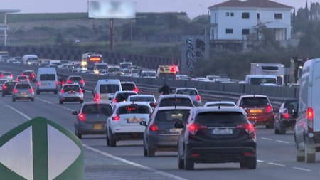 κινηση αυτοκινητοδρομος 23 (1)