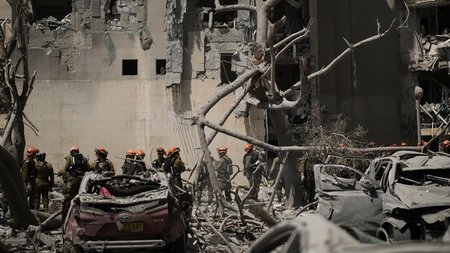 24iran-israel-beersheba-hgct-videoSixteenByNine3000