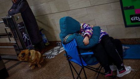 2024-11-28T074900Z_607493863_RC26EBAY1OWR_RTRMADP_5_UKRAINE-CRISIS-ATTACK-KYIV-1200x800