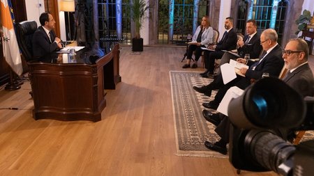 ΔΙΑΚΑΝΑΛΙΚΗ