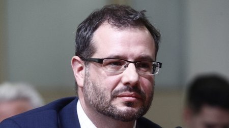 5872252-scaled-e1741945708436