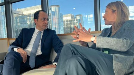 e07de04b-0bbf-4ece-a2b3-abc686b9548f_thumbnail_hristodoylidhs-metsola