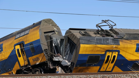 treno_sygkroysi_ollandia__4_