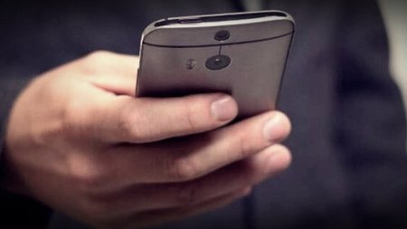 apari-kriti-ilikiomeni