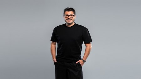 ΛΑΜΠΡΟΣ ΚΩΝΣΤΑΝΤΑΡΑΣ 1