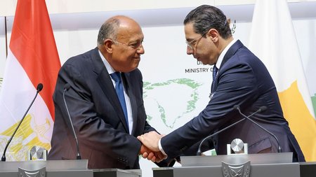 κομπος-σουκρι