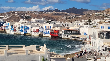 mykonos-aeras-kyma.jpg