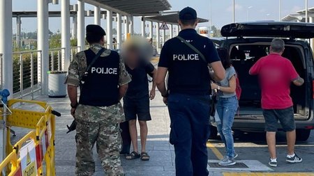 aerodromio-larnakas-astinomia