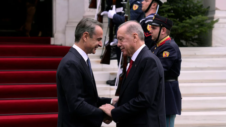 mitsotakis-erdogan-ena.jpg