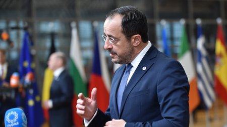 νικος χριστοδουλιδης (11)