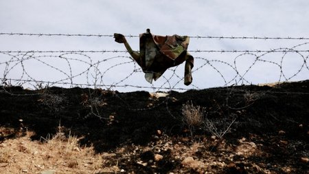 2024-12-12T123218Z_796814580_RC2YMBA8NH6K_RTRMADP_5_SYRIA-SECURITY-ARMY-1200x800