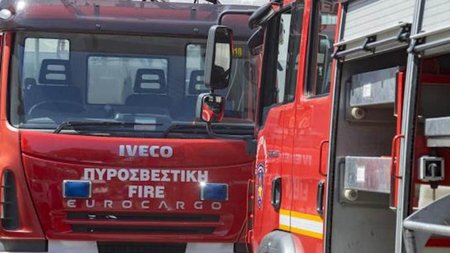 200123090758_fire-pyrosvestiko-car-cyprus-01_ID_1619536