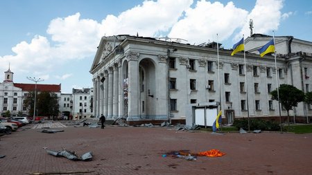 2023-08-19T115334Z_370904648_RC2ZQ2AG7Z0I_RTRMADP_5_UKRAINE-CRISIS-ATTACK-CHERNIHIV-1024x683