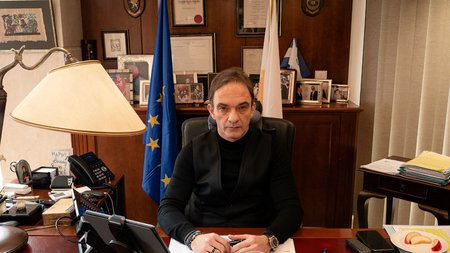 ac8ea311-1146-4ea5-9505-ee634628b9da_dimit