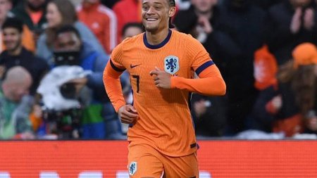 simons-xavi-2024-the-netherlands-1718097876-139086[1]