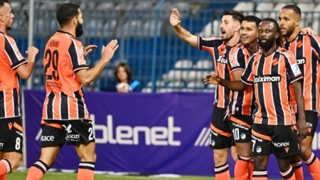 apoel_71