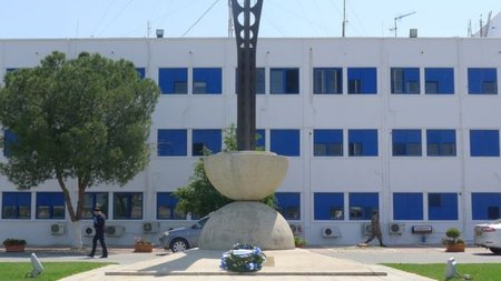 tripRwQM8uDQci2Fun9c