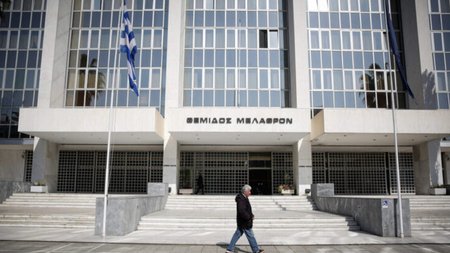 4722412-scaled-e1749629722739-768x409